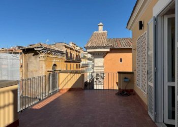 Terrazzo - Attic via del Corso, 47, Roma (neighborhood Centro Storico) - photo 1