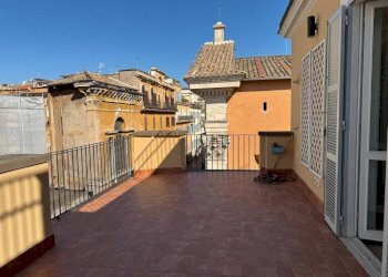 Terrazzo - Attic via del Corso, 47, Roma (neighborhood Centro Storico) - photo 3