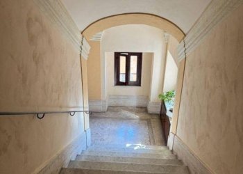 Scala - Attic via del Corso, 47, Roma (neighborhood Centro Storico) - photo 12