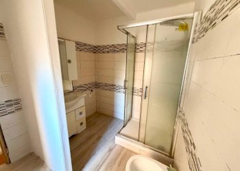 Bagno - Two-room apartment via Sotto i Volti, Genova (neighborhood Voltri) - photo 15