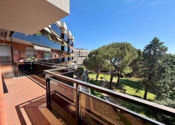 Terrazzo - Trilocale via Emilio Salgari, Genova (zona Pegli) - foto 2