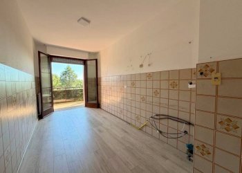 Cucina - Trilocale via Emilio Salgari, Genova (zona Pegli) - foto 9