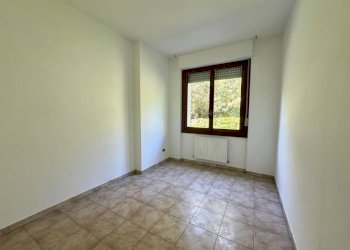 Camera da letto - Trilocale via Emilio Salgari, Genova (zona Pegli) - foto 17