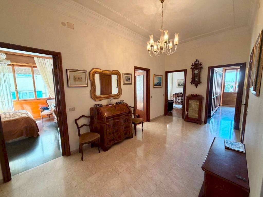 Ingresso - Appartamento via Teodoro II di Monferrato, Genova (zona Pegli) - foto 3