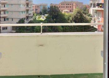 Balcone - Appartamento via Teodoro II di Monferrato, Genova (zona Pegli) - foto 8
