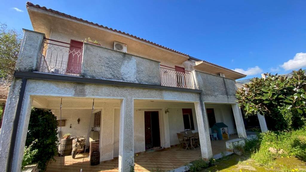 Facciata - Villa via Monte Cuccio, Carini - photo 2