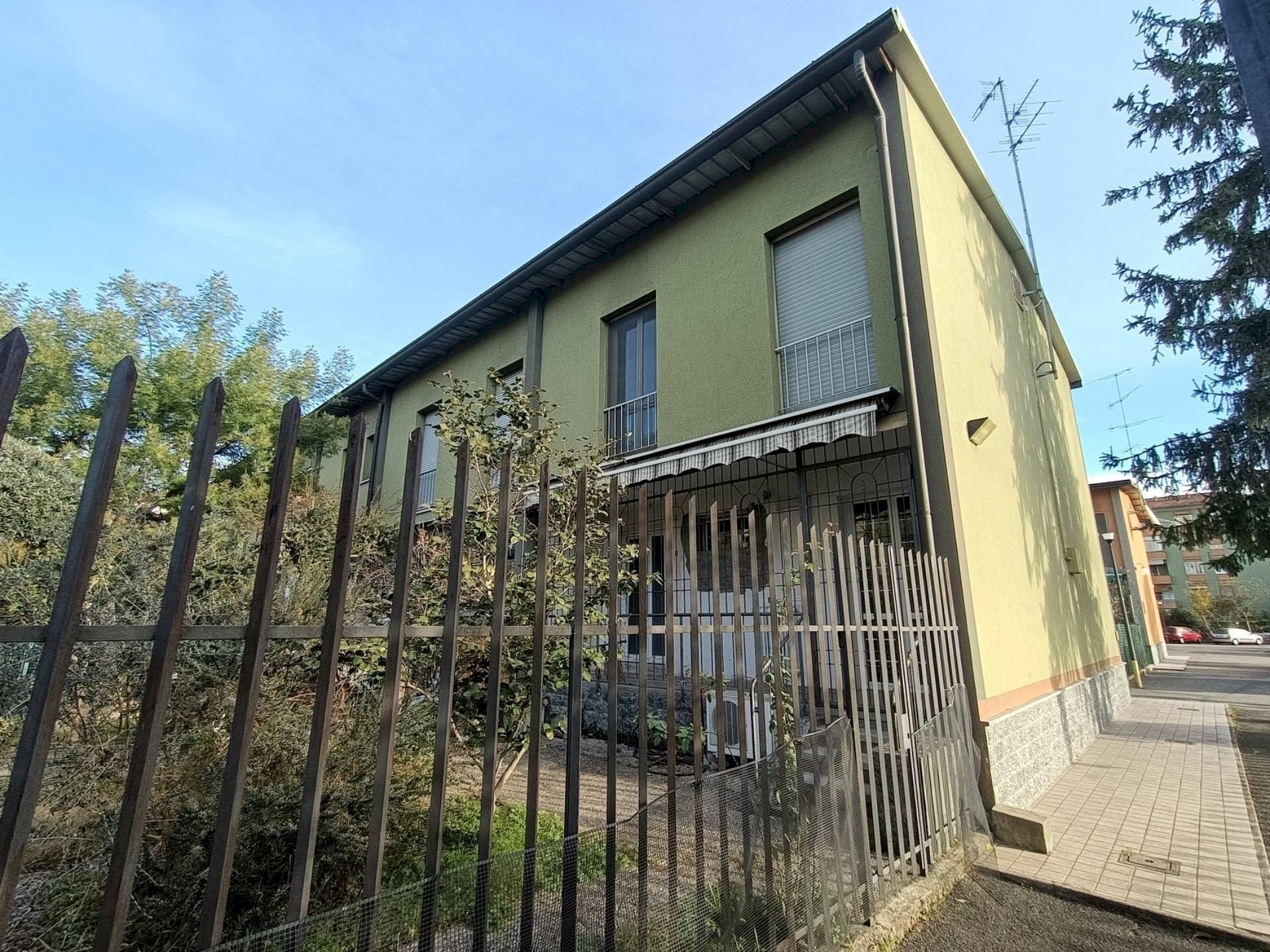 Foto 1 - Villa a Schiera VIA FRATELLI DI DIO
 
323, Sesto San Giovanni - foto 1