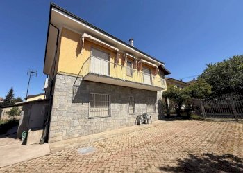 Facciata - Villa via Orbassano, 9, Carmagnola - foto 7