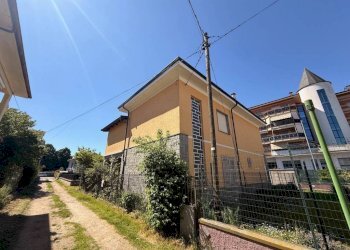 Facciata - Villa via Orbassano, 9, Carmagnola - foto 45