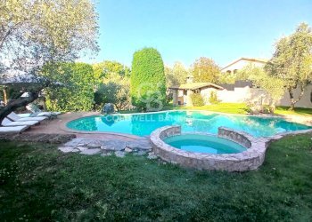 Foto 1 - Villa strada Cassia sud, Viterbo - foto 1