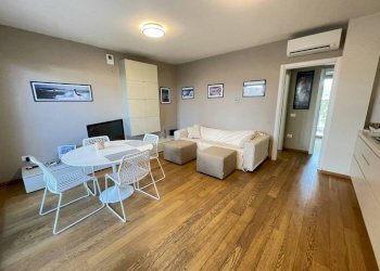 Salone - Quadrilocale viale delle Palme, 64, Ravenna (zona Porto Corsini) - foto 2