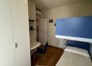 Camera da letto - Quadrilocale viale delle Palme, 64, Ravenna (zona Porto Corsini) - foto 27