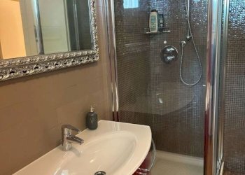 Bagno - Quadrilocale viale delle Palme, 64, Ravenna (zona Porto Corsini) - foto 35