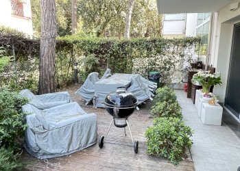 Giardino - Quadrilocale viale delle Palme, 64, Ravenna (zona Porto Corsini) - foto 44
