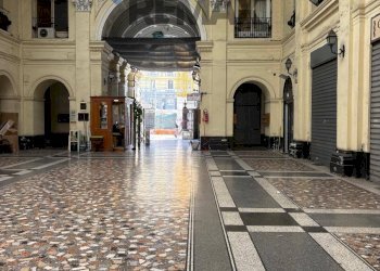 Edificio all\'aperto - Ufficio VIA Piazza Nicola Amore
 
14, Napoli - foto 1