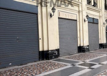 Edificio all\'aperto - Ufficio VIA Piazza Nicola Amore
 
14, Napoli - foto 4