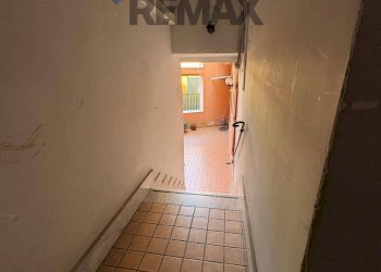 Hall / corridoio - Two-room apartment Napoli - photo 5