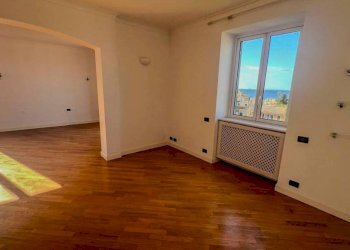 Cucina - Appartamento piazza Antonio Pittaluga, Genova (zona Nervi) - foto 21