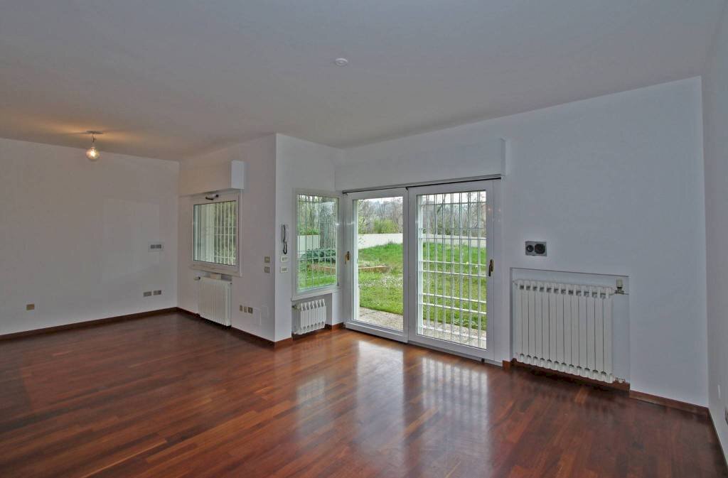 Soggiorno - Villa via Martiri di Pizzocalvo, San Lazzaro di Savena - foto 1