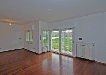 Soggiorno - Villa via Martiri di Pizzocalvo, San Lazzaro di Savena - foto 1