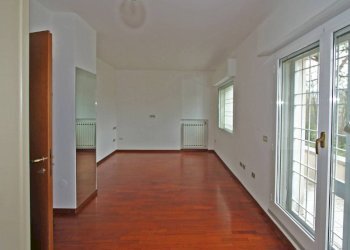 Camera da letto - Villa via Martiri di Pizzocalvo, San Lazzaro di Savena - foto 11