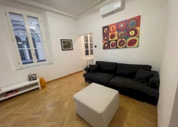 Salone - Appartamento viale Martiri della Libertà, Modena (zona Centro Storico) - foto 4