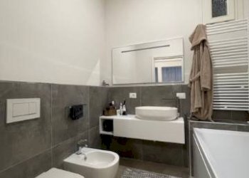 Bagno - Appartamento viale Martiri della Libertà, Modena (zona Centro Storico) - foto 13