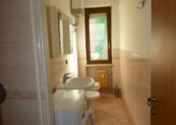 Bagno - Two-room apartment corso Giacomo Matteotti, Alba - photo 12