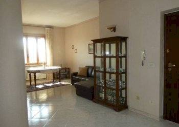 Salone - Four-room apartment via Tagliamento, Bra - photo 1