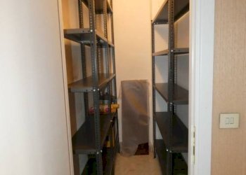 Ripostiglio - Four-room apartment via Tagliamento, Bra - photo 11