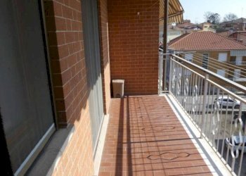 Balcone - Four-room apartment via Tagliamento, Bra - photo 14