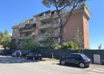 Facciata - Two-room apartment via Giannetto Valli, Roma - photo 1