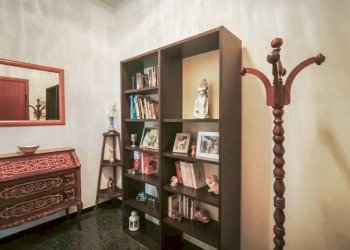 Ingresso - Appartamento via Tortosa, Genova (zona Marassi) - foto 3