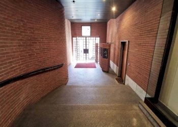 Interno palazzo - Quadrilocale via Stefano Clemente, 8, Torino (zona San Donato) - foto 33