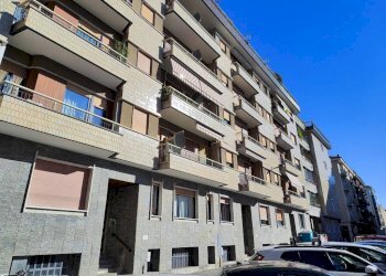 Facciata - Three-room apartment via Lorenzo Bertano, 3, Cuneo (neighborhood Centro) - photo 2