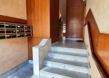 Interno palazzo - Three-room apartment via Lorenzo Bertano, 3, Cuneo (neighborhood Centro) - photo 4