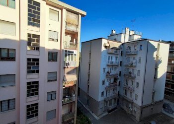 Vista - Trilocale via Lorenzo Bertano, 3, Cuneo (zona Centro) - foto 16