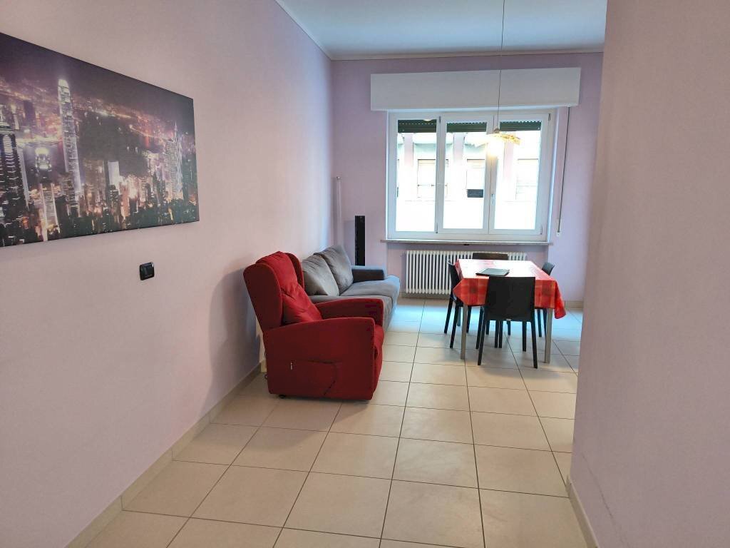 Salone - Three-room apartment Cuneo (neighborhood Centro) - photo 2