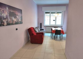 Salone - Three-room apartment Cuneo (neighborhood Centro) - photo 2