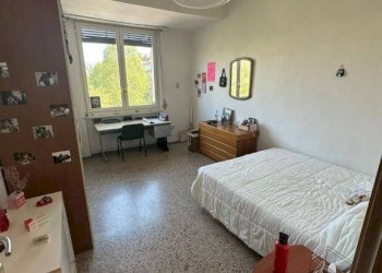 Camera da letto - Three-room apartment corso Duca degli Abruzzi, 106, Torino (neighborhood Crocetta) - photo 3