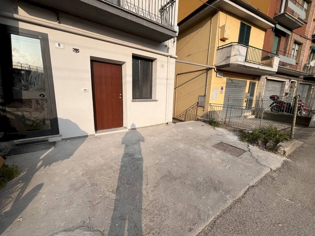 Cortile interno - Appartamento via Nazionale Toscana, 245, Bologna (zona Savena) - foto 3