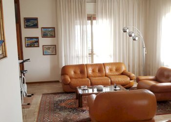 salone - Villa via De Gasperi, Bagnolo Cremasco - foto 8