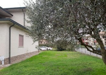 giardino - Villa via De Gasperi, Bagnolo Cremasco - foto 40