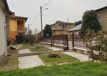 giardino - Villa via De Gasperi, Bagnolo Cremasco - foto 45