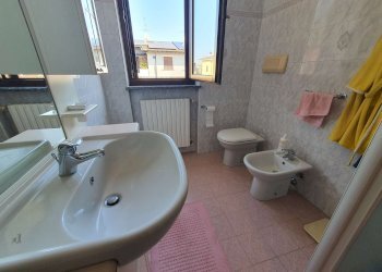 bagno - Three-room apartment via Vittorio Emanuele, Dovera - photo 16