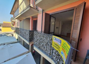 balcone - Three-room apartment via Vittorio Emanuele, Dovera - photo 55