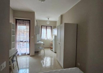 Camera da letto - Appartamento via Gabriele Chiabrera, 44, Torino (zona San Salvario) - foto 29