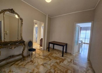 Ingresso - Apartment via Gabriele Chiabrera, 44, Torino (neighborhood San Salvario) - photo 9