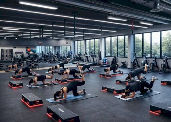 Interno non residenziale - Negozio via Emanuele Filiberto, 7, Adria - foto 8