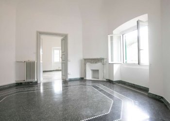 via caffaro vendita ultimo piano - Quadrilocale via Caffaro, 25-9A, Genova (zona Castelletto) - foto 4